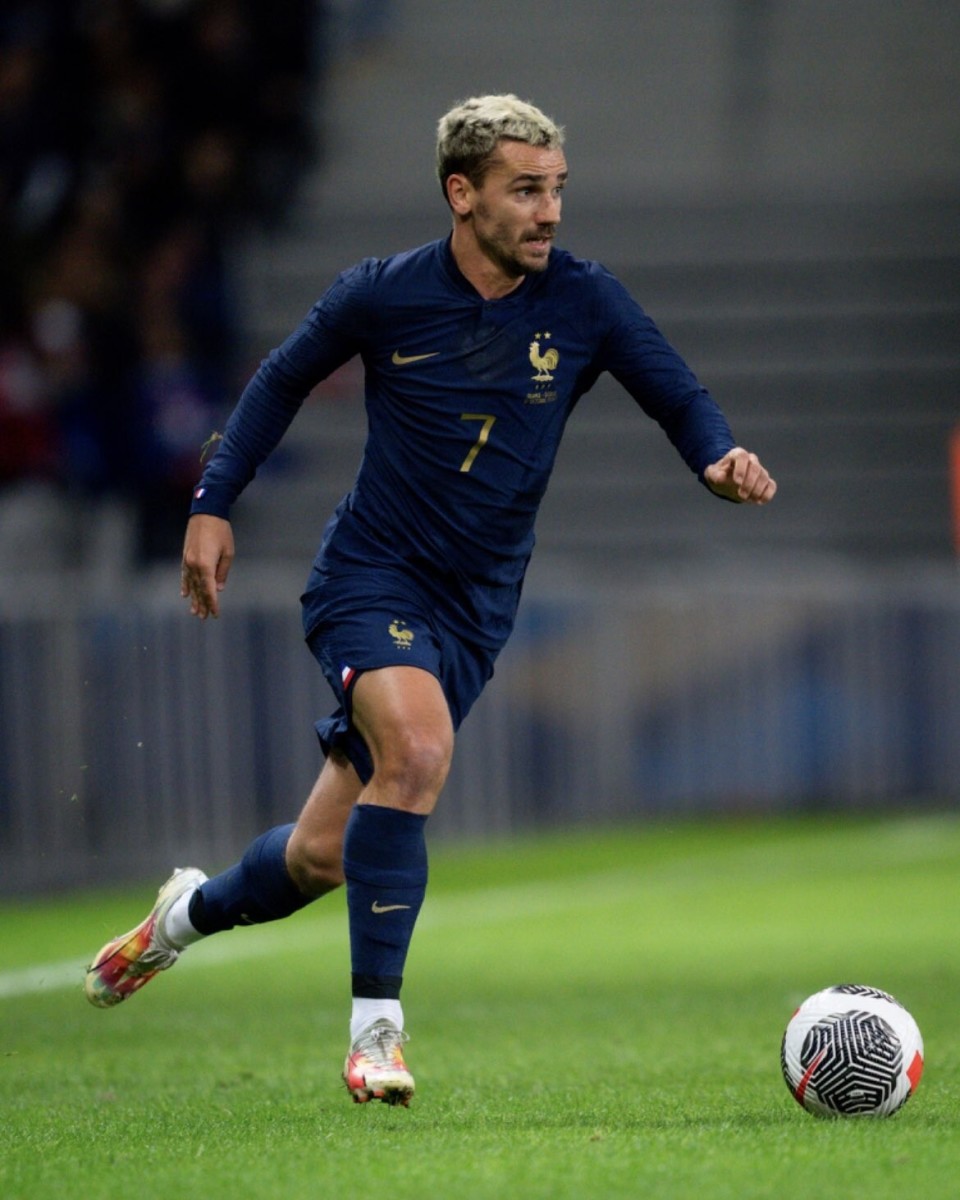 关于中国强势塞内加尔，格列兹曼惊艳世界的信息