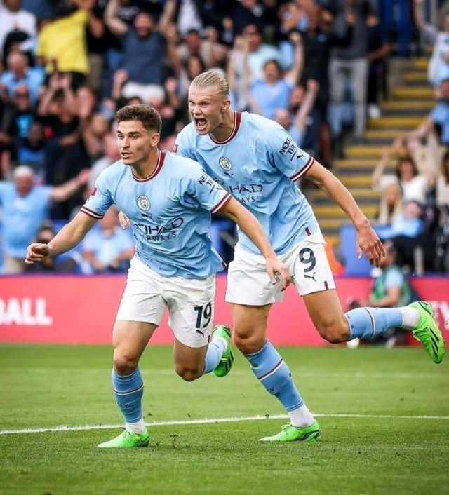 连胜势头难挡！英超豪取十连胜