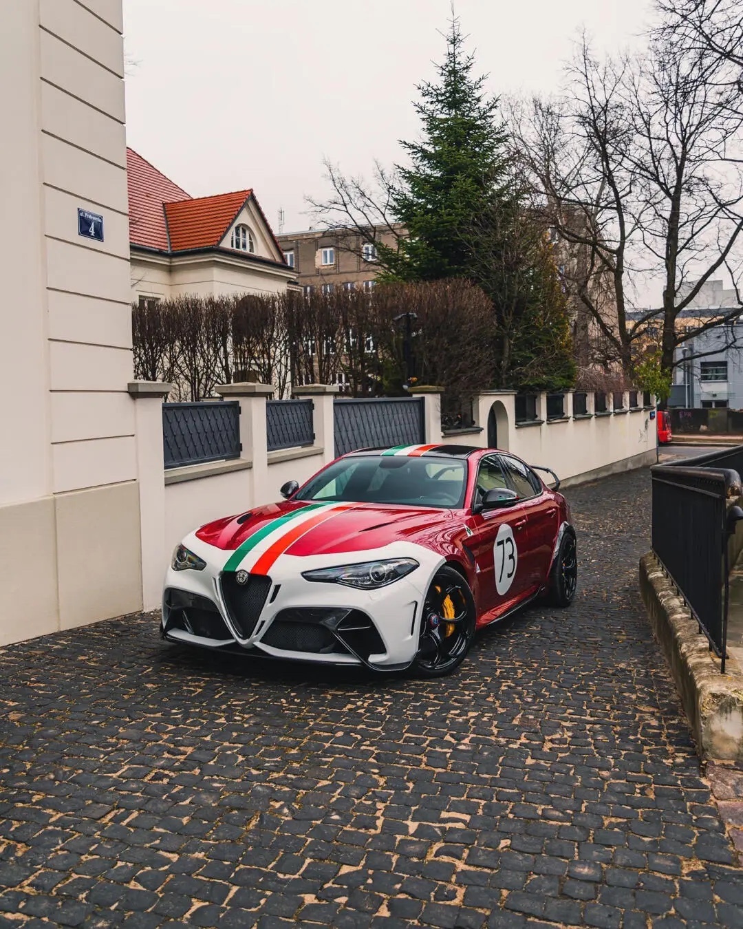 法拉利横扫威廉姆斯，阿隆索惊艳四座