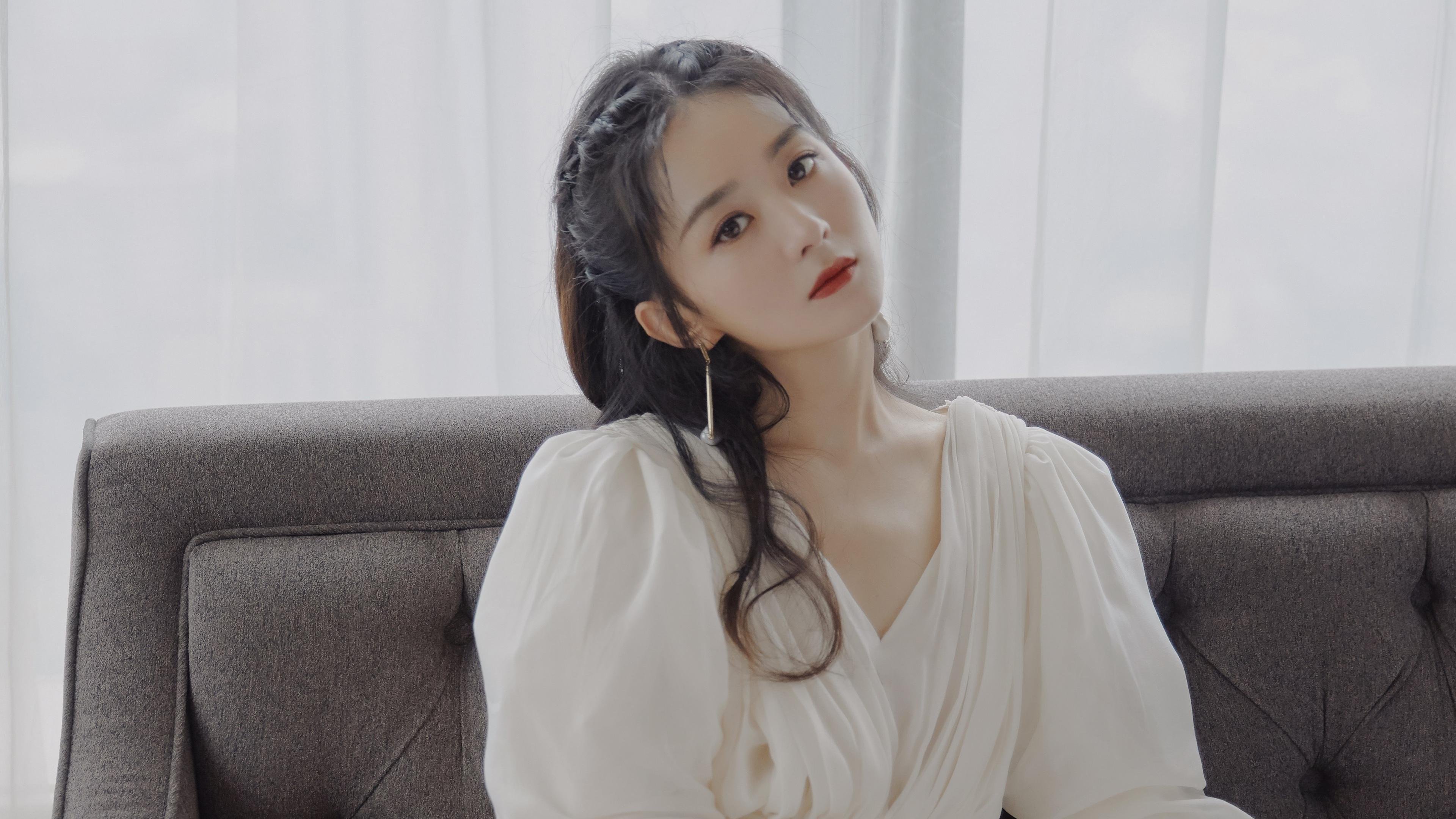 双线狂飙,绿茵逆转与羽球绝杀,燃起不熄的竞技之火