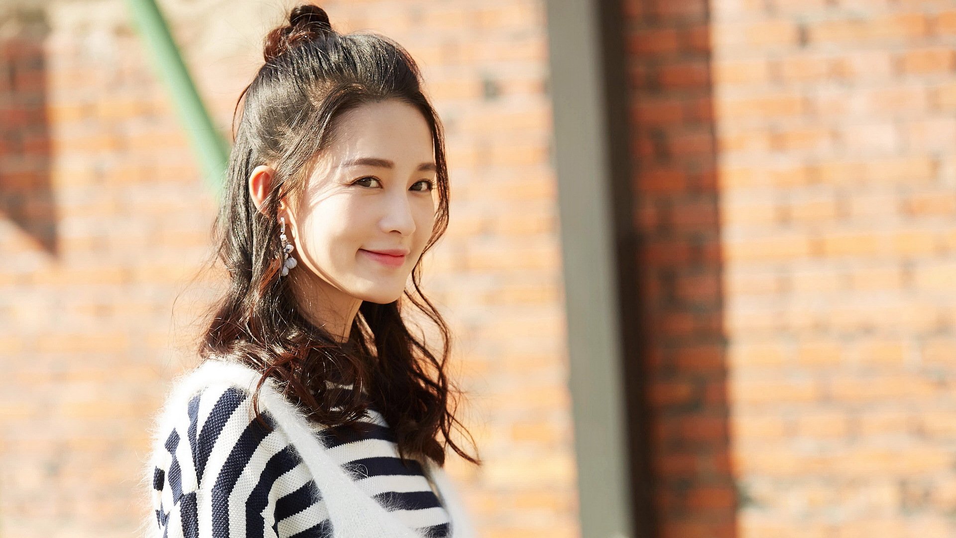 统治之夜！字母哥狂轰36+18+5打穿火箭，禁区野兽诠释MVP本色